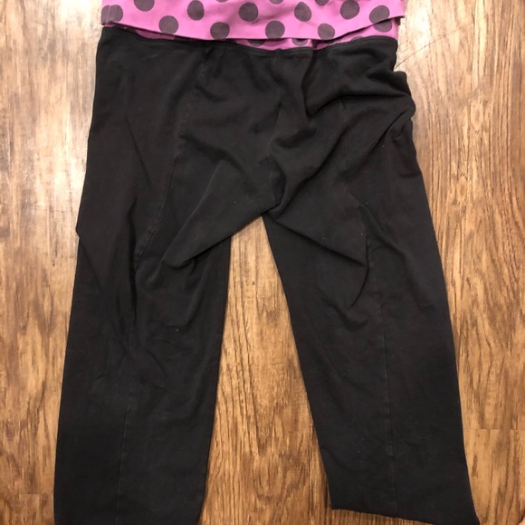 Pink Capris - Picture 2 of 3